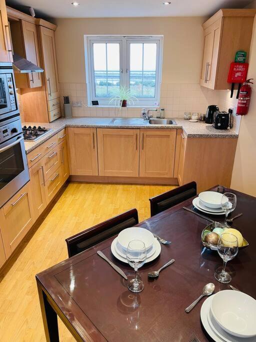 Workers Retreat - Sea View & Parking Villa Hartlepool Luaran gambar